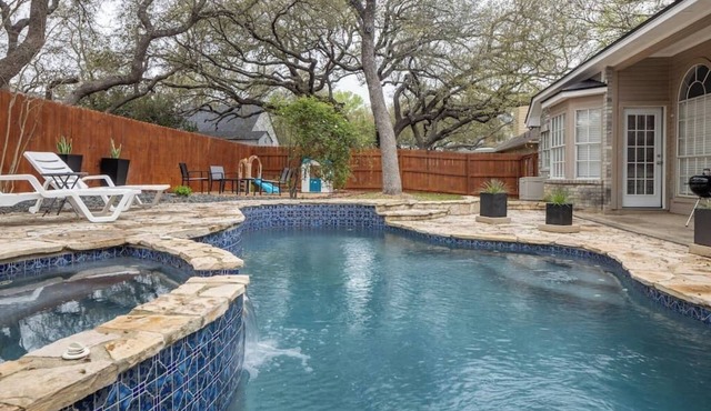 Heated Pool, Spa, and Pet-Friendly Relaxing Retreat Near SeaWorld!