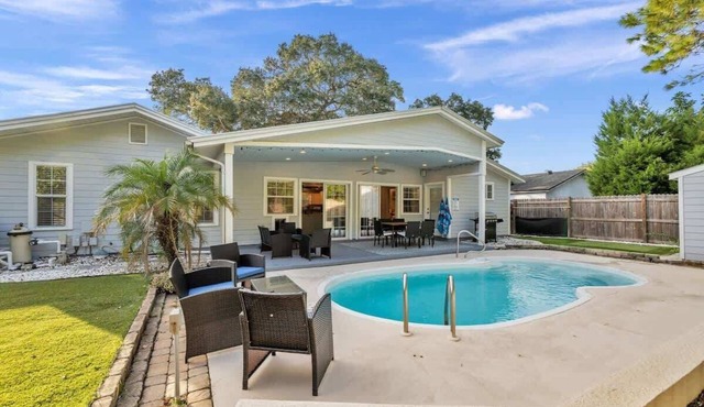 Heated Pool, Stylish Home | Grand Cypress Retreat