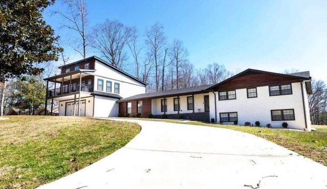 HEATED POOL~THE WHITE HOUSE GRAND ATLANTA - ENTIRE HOME