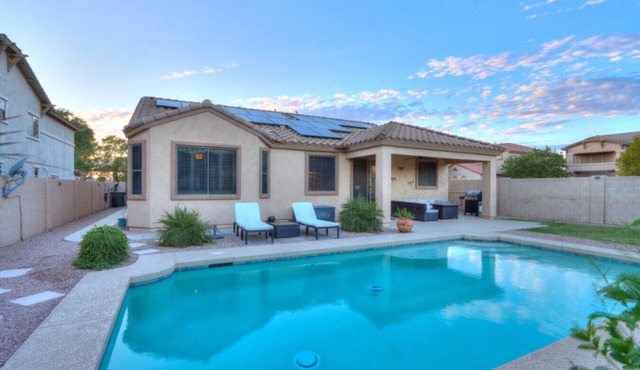 Heated Private Pool BBQ Pet/Kid Friendly Playground