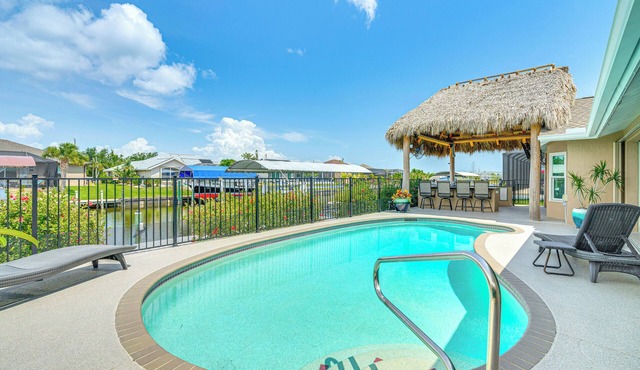 Heated Saltwater Pool & Dock: Port Charlotte Home