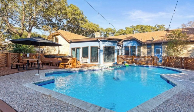 Heater Pool! 10 beds-4 K beds, Games, Gym, Theater