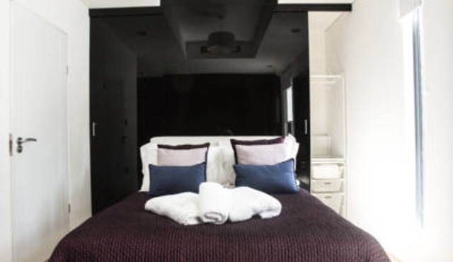 Heather Terrace at Room Home Stay