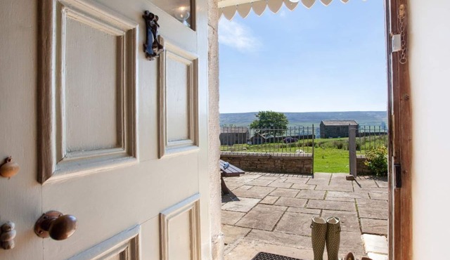 HEATHERDENE - Cottage set in the midst of the Yorkshire Dales with amazing views