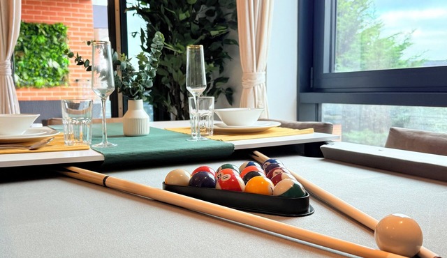 Heathrow Residences PrivateTerrace-OppositePiccadillyLine 20minSOHO OxfordStreet