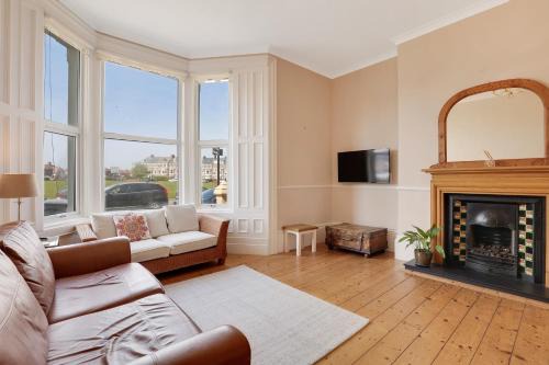 Heaton House Apartment - North East Escapes