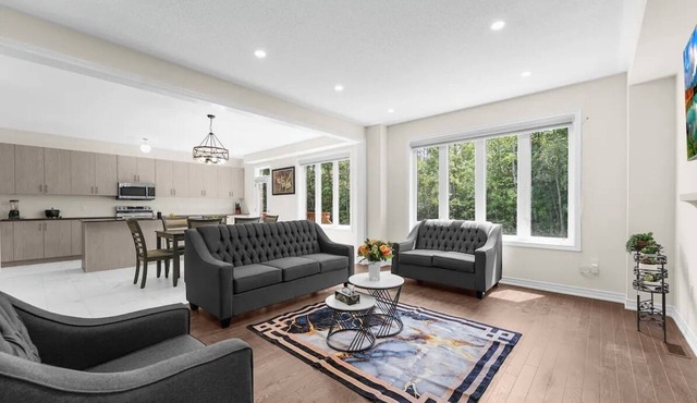 Heaven Beach House. 2 min Drive.