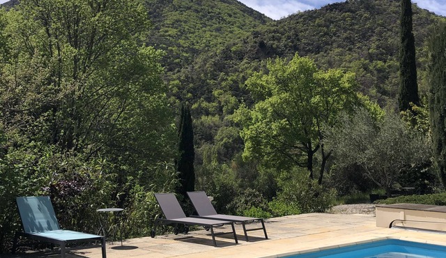 Heaven ! Charming studio DOLCE VITA 2pers, quiet, facing south, facing mt. Ventoux