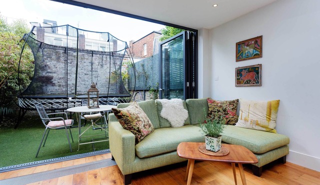 Heaven in Highgate, by Veeve