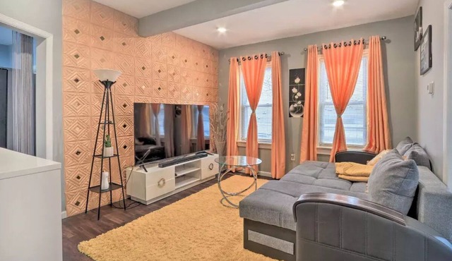 heaven on earth Home! Everything you need is here, 11 mins to Newark Airport NJ,