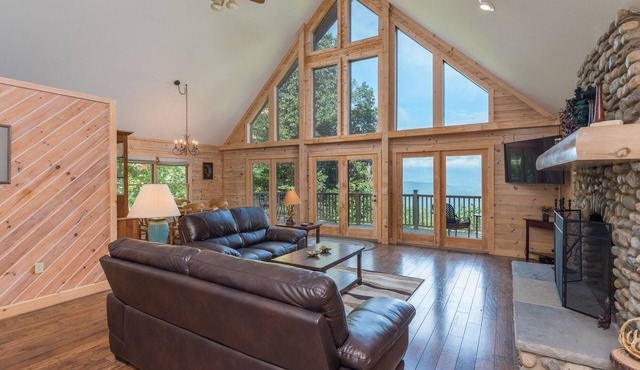 Heaven's Point | Great views, pet friendly