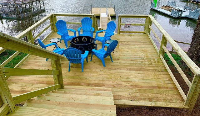 Heavenly Harbor - Lake Life at its Best!