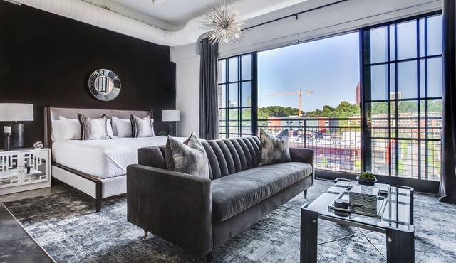 Heavenly Haven by Atlanta Luxury Rentals