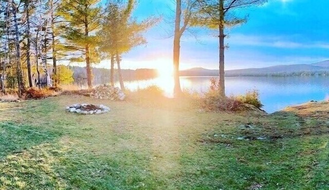 Heavenly Lakefront Retreat,Amazing sunsets,Direct Access ATV/Snowmobile Trails
