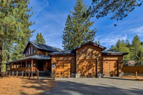 Heavenly Valley Estate: Hot Tub Pets
