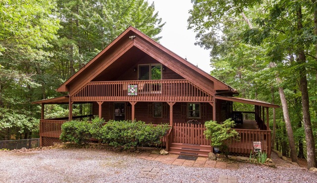 Heavens Hideaway - 4 bedroom with views, allows pets, game tables