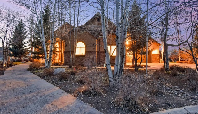 Heber Luxury Chalet by InvitedHome | Fly Fishing, Hot Tub, Patios, Game Room