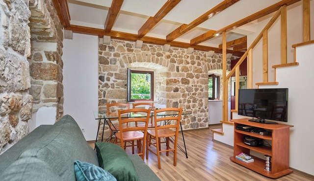 Hedera Estate, Hedera A20 - Breakfast included
