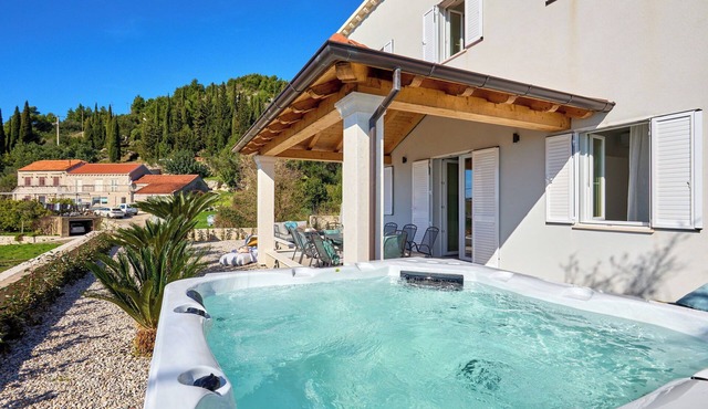 Hedera Estate, House Hedera III