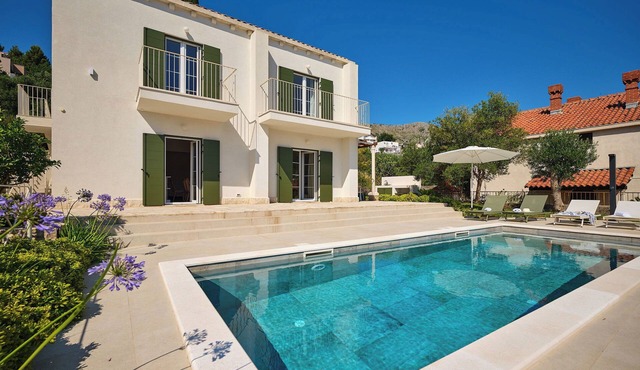 Hedera Estate, Villa Hedera XVIII