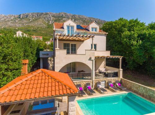Hedera Estate, Villa Hedera X