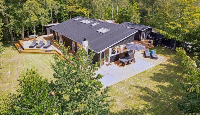 "Heidel" - 1.1km from the sea by Interhome