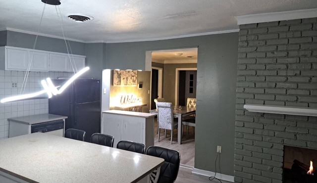 Heidi’s Hide-Out LLC Airbnb