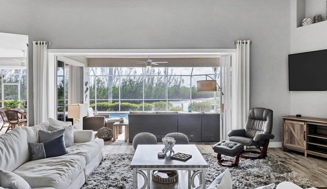 Height of Luxury in Bird Section of Punta Gorda Isles