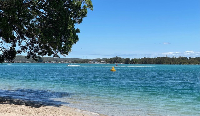 Heights Hideaway in beautiful lake Macquarie