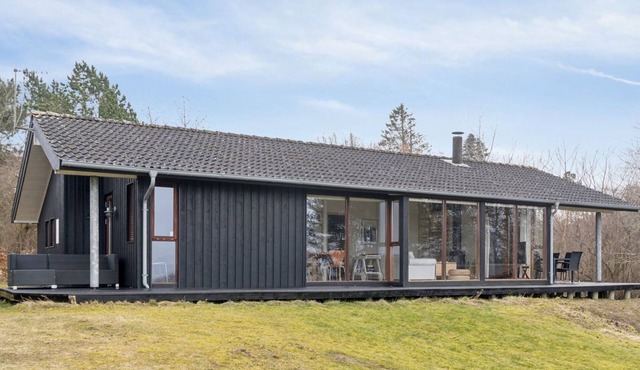 "Heike" - 650m from the sea by Interhome