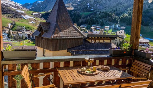 Heimelige Ferienwohnung mit Sicht in die Bergwelt