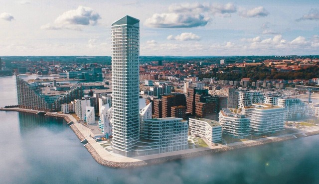 Hel Villa ved Strand og by