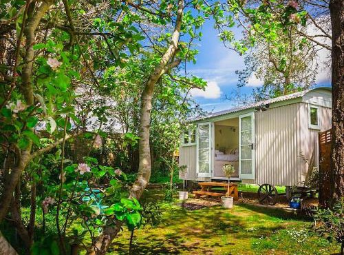 Helen's Shepherds Hut