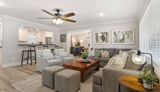 Helena Haven: 4BR/3BA, Near Top Golf & Kyle Field