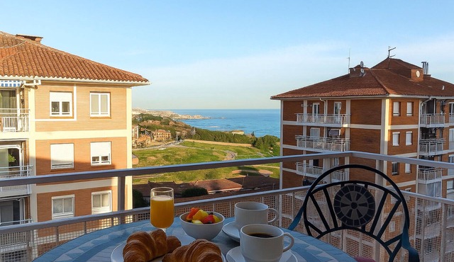 Helena Seaview & Beach-apartment, balcony, AC, SAT-TV, high speed wifi