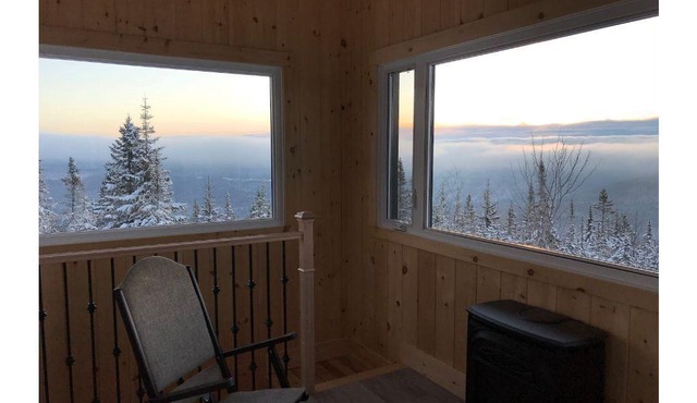 HELIOS - Micro-chalet at Maelström (CITQ#304336)