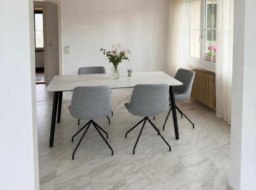 Helle Wohnung nahe Bern