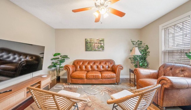 Hemingway’s Hideaway | 2BR w/King + Pvt Patio