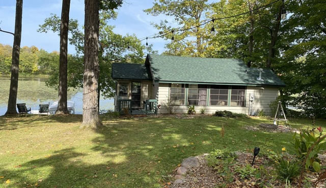 Hemlock Hide-A-Way Lakefront Cabin with Great Views!