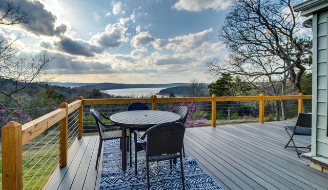 Henderson Cabin w/Deck & Scenic Lake Views!