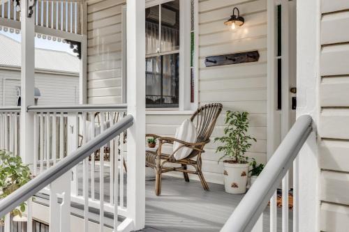 Henleigh Cottage - Central CBD Location & Charm