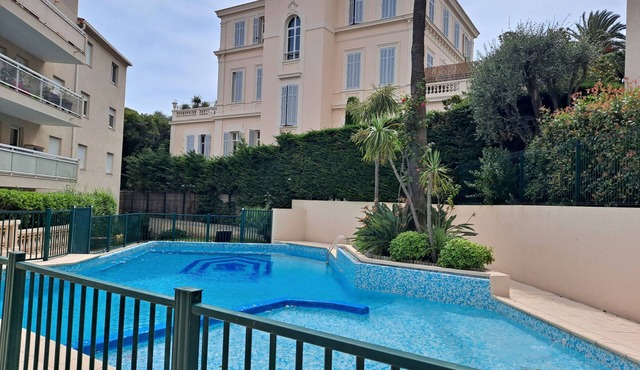 HENRI CAMILLE RE - Passy 2 -Beautiful one bedroom swimming pool and parking