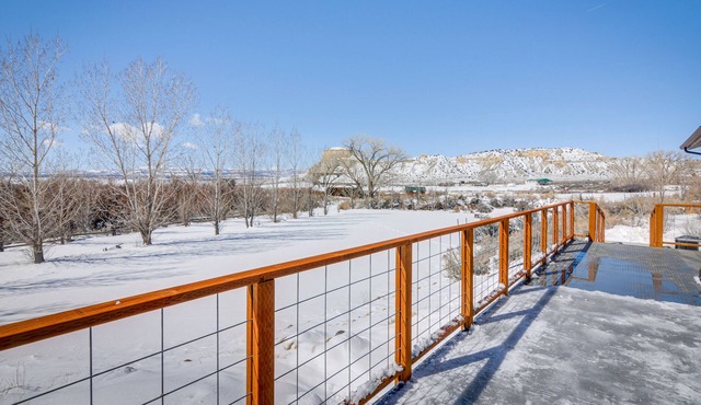 Henrieville Vacation Rental, 18 Mi to Bryce Canyon
