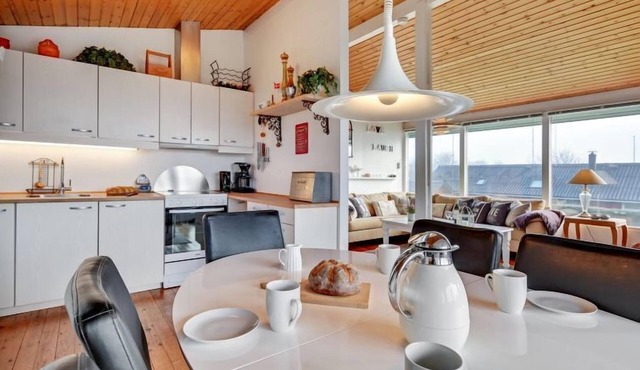 "Henryka" - 100m to the inlet by Interhome