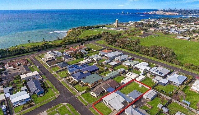 Henty Bay Hideaway Portland