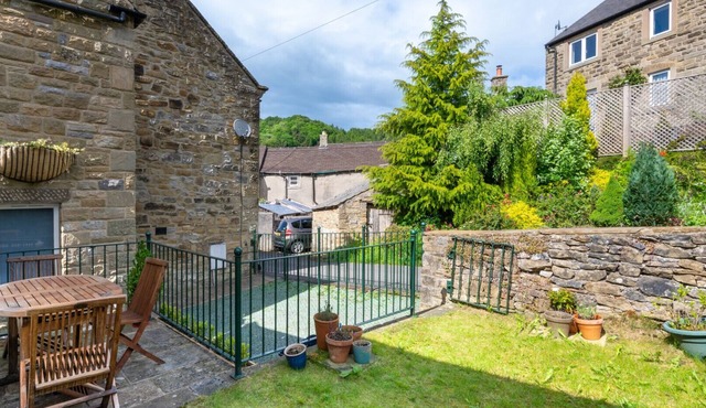 Herbal Cottage - Three Bedroom House, Sleeps 5