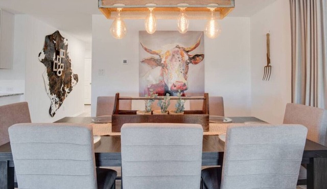 Herd into a Cozy Barn Haus – NB! (Rustic Barnyard)