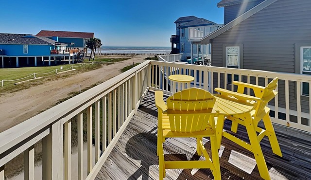 Here Comes The Sun | Gulf Views + 300ft to Water's Edge
