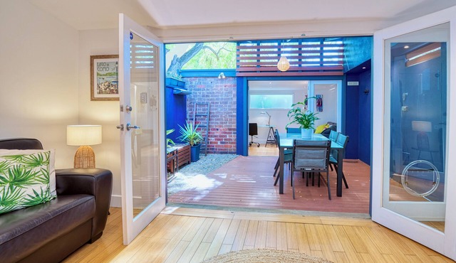 Heritage Cottage in Adelaide City Centre