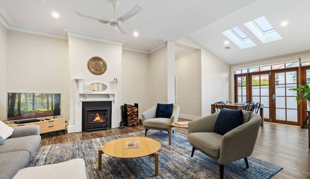 Heritage Home on March - Amazing Location